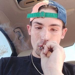 Meet your Posher, Aiden